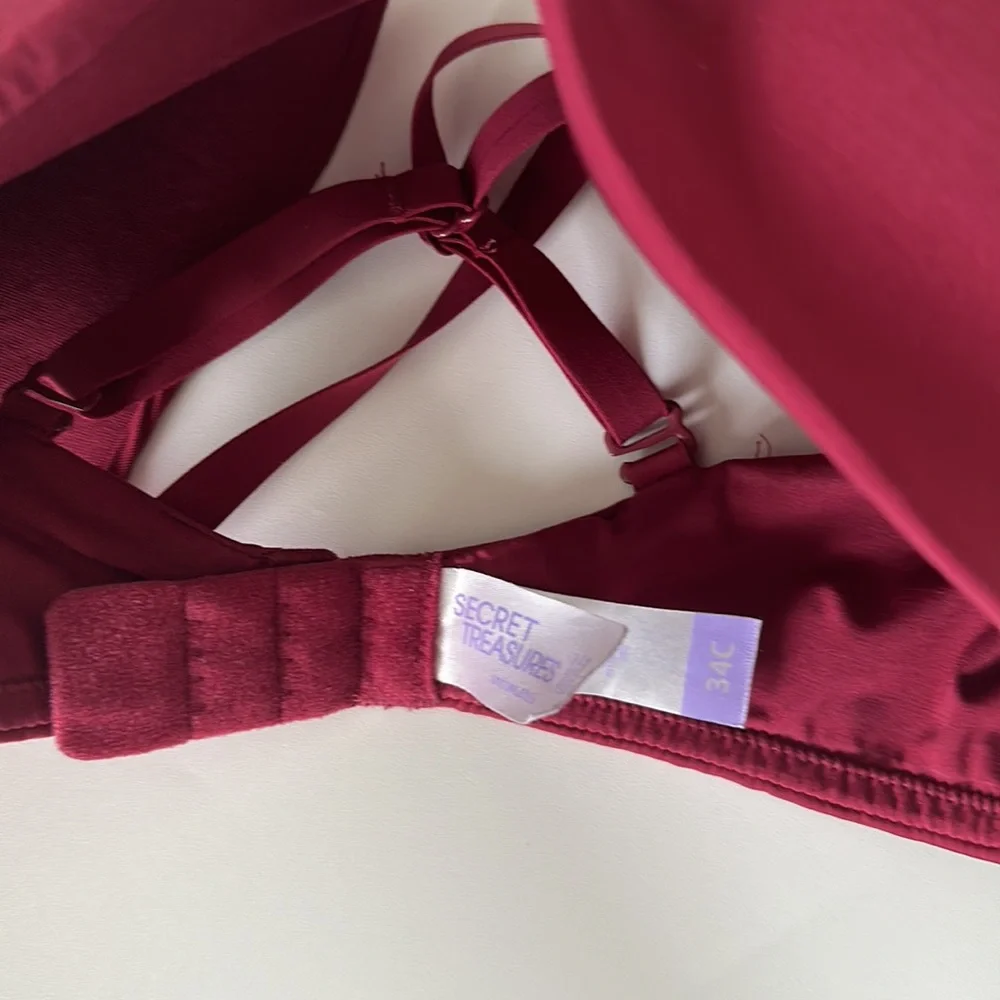 Secret Treasures Burgundy Bra lightly padded 34C